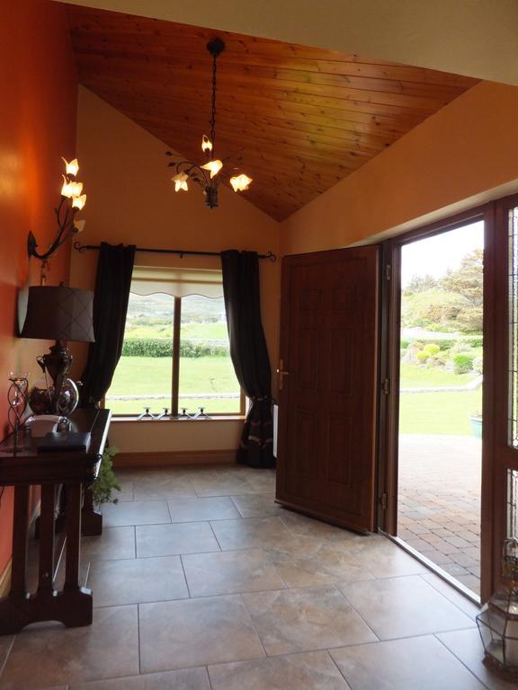 Rush Lake House Bed & Breakfast Clifden Ruang foto