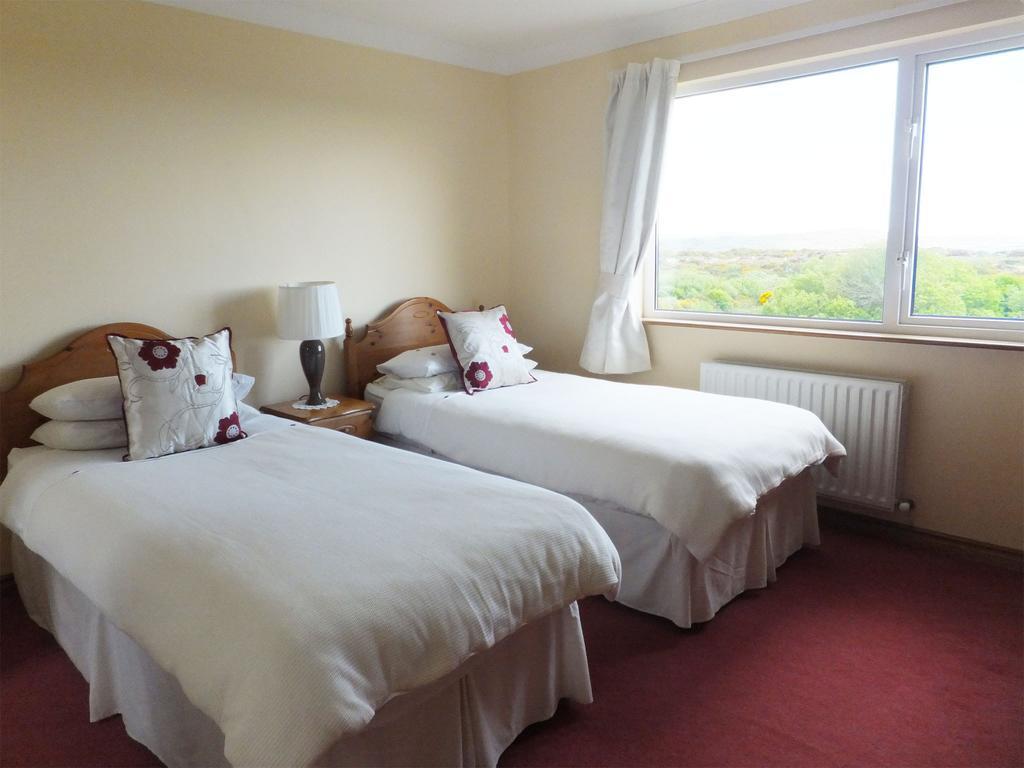 Rush Lake House Bed & Breakfast Clifden Ruang foto